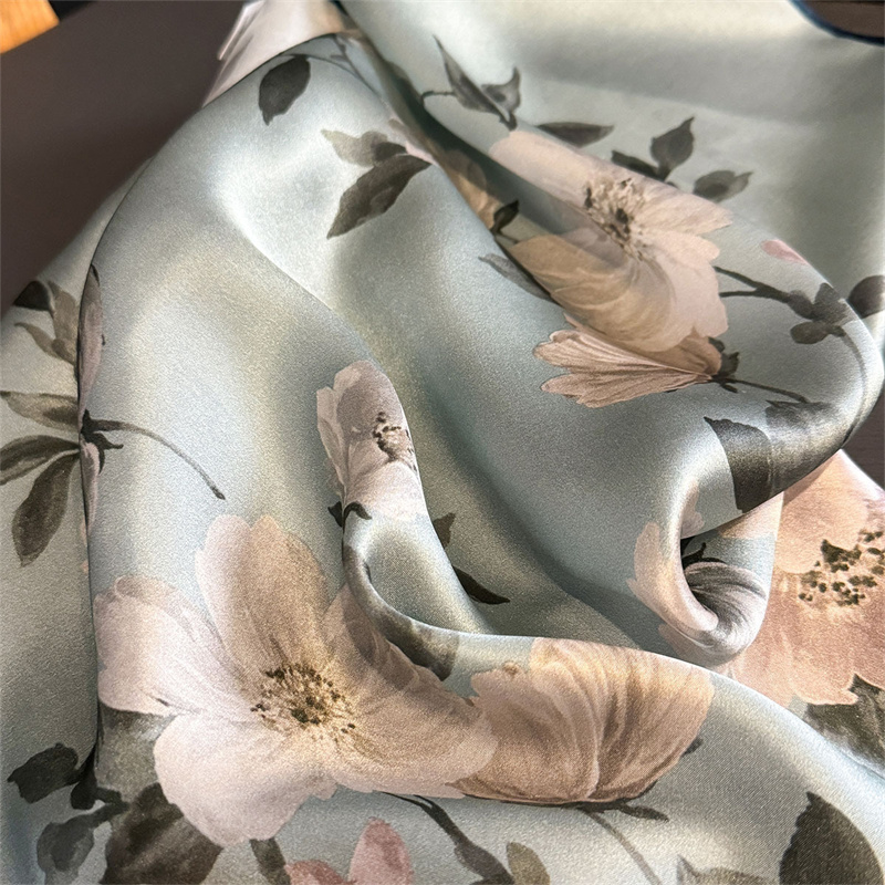 100% Silk Scarf Bandana Women  - đánh giá và giá Scarf Silk Square