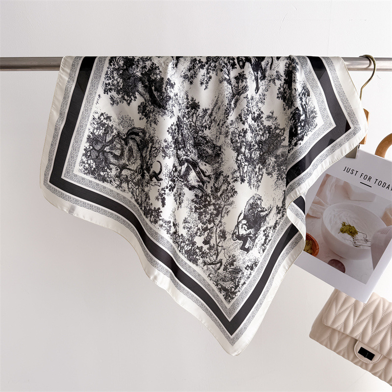 Luxury Jungle Printed Scarves  - đánh giá và giá Face Scarf Mask