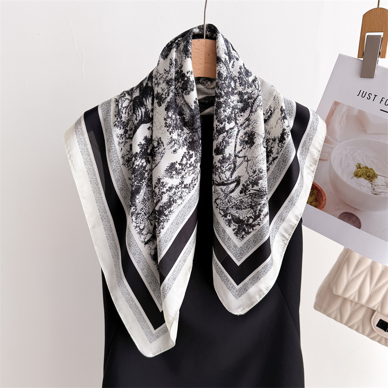 Luxury Jungle Printed Scarves  - đánh giá và giá Face Scarf Mask