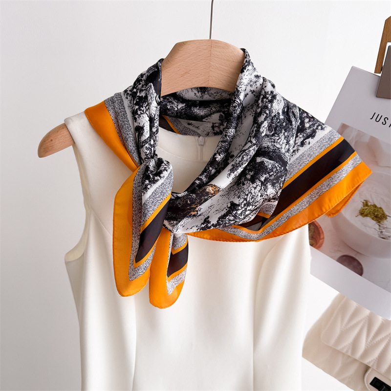 Luxury Jungle Printed Scarves  - đánh giá và giá Face Scarf Mask